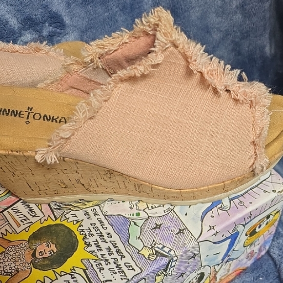 Minnetonka Women's Pink Frayed Mules - Picture 4 of 5